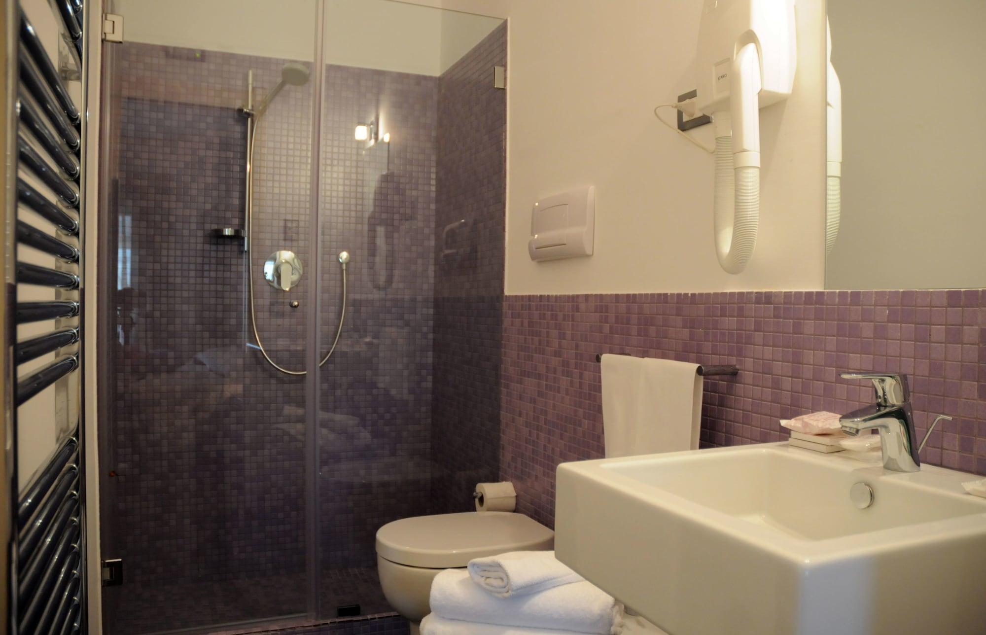 Hotel Del Lauro 4*